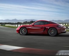 차돌 같이 단단한, 포르쉐 카이맨 GTS 