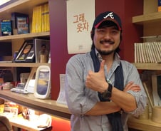 트랙터 타고 세계일주 나선 청년 "길에서 배운 것은…"