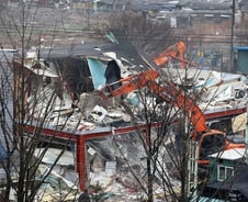 "주민회관 강제철거에 나 자신도 무너졌습니다"