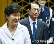 이완구 '운명의 날'…朴 대통령, 이르면 17일 개각