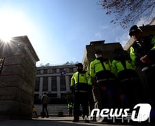간통죄 폐지에 "시대가 바뀌었다" vs "가정파탄 늘것" 논란 