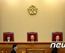 [일지] 간통죄…형법 제정부터 위헌 결정까지