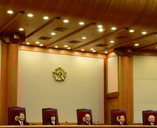 간통죄 위헌… 이혼전문 변호사 '환호(?)' 이유는