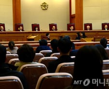 '간통죄 주홍글씨' 전과기록도 다 삭제될까