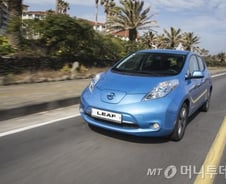 '나뭇잎' 소음 닛산 리프, 전기차 천국 제주서 타보니  