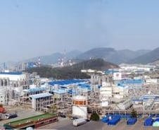 '마법의 가루' 2g으로 물 200ml 순식간에…LG화학 여수공장 보니