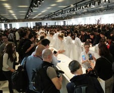 "매끈하고 빠르다, '갤럭시' 맞아?" 잠금화면서 카메라 '온'