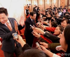 中 재계 총수들, "불러주신 것만도 영광입니다"