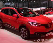 르노 '카자르' 세계 첫 공개 "QM3 형님"