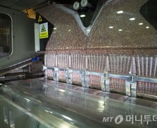 [르포]100억개비 수출…필립모리스 '최고 품질' 양산 공장