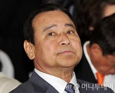 이완구 총리 전격 사의…수사 빨라지나