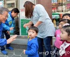 [현장+]당대표는 인기인데…'문재인 마케팅' 효과는