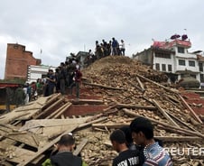 네팔 지진, 사망자 '449명' 발표… 81년만의 최악 강진