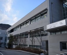 [단독]부정입학 외국인학교 '학생모집 정지' 첫 제재