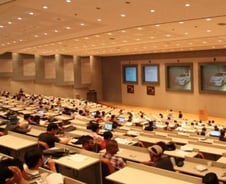 "똑딱똑딱 버튼 누르는 소리에 500만원 오른 중고차 값"