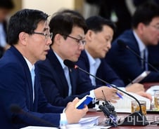 [단독] 드론·무인車 업종에 인문계열 융합형인재 기른다