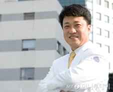 “미래병원은 소통하는 치료 파트너”