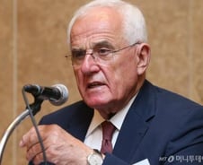 '독일병' 앓던 정부는 왜 폭스바겐의 개혁을 따랐나?