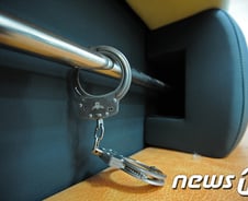 [단독]경찰 실수로 'A급 수배자' 취급 받고 수갑까지 찬 피해자