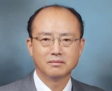 [단독]은행 30년·보험 15년..고영선 부회장, 교보생명 떠난다