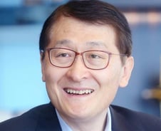 "미래 수익기반 확고히 다진 CEO로 남길 바래"