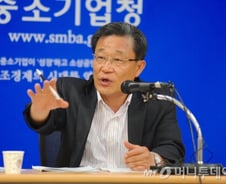 스톡옵션 매력 높이고 연대보증 위험 낮춰…벤처로 인재 '유혹'