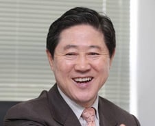 유기준 "해양수산업 부가가치 GDP의 10%까지 올리겠다"