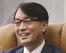 "서울대 커닝 사태 원인은 과도한 경쟁, 모두가 승리자 돼야"