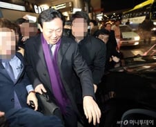 신동빈 롯데회장 3일 귀국…아버지 만나 용서 구할까