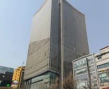 [단독]미래에셋, 광화문 '포시즌호텔' 3400억 리파이낸싱 추진