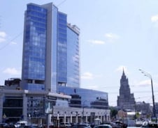 위태로운 롯데 해외사업, 유럽도 시한폭탄?