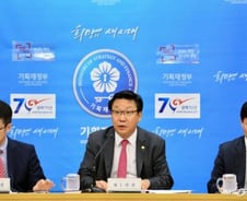 [문답]"청년고용증대세제로 연간 3.5만명 혜택 받아"