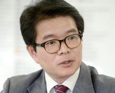 [찾아가는 복지-구청장 릴레이 기고]행복의 꽃 피워내는 성동의 행정