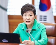 남북 당국회담 재개…朴대통령, 무슨 카드 던질까