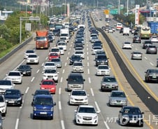 [단독]고속도로 졸음사고 많은 이유? 휴게시설 간격 위반