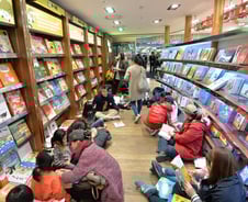 도서정가제 10달…신간도서 정가 5.9%↓, 초등참고서는 0.8%↑