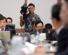 이주열 "美금리인상, 금융시장 불안시 안정화 조치"