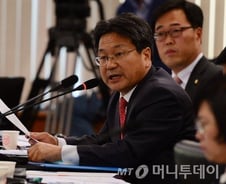 "롯데마트 조직적 공정위 조사방해 정황…협력업체 비용 떠넘기기도"