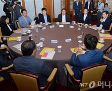 당정청 "노동개혁法 연내처리 총력…FTA 여야정 협의체 구성 추진"