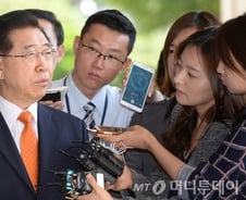 정준양 前회장, 국감 불출석 사유서 제출…野 "재소환 추진"