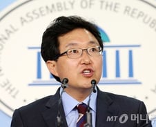 [300어록]"제 말은 바보가 됐네요"