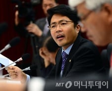 군 동성간 성범죄 대폭 증가, 지난해 2배 이상 늘어