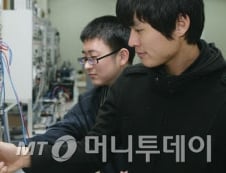 [단독]정부, 폴리텍大와 지방·전문대 통폐합 추진