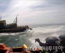 김승남 "중국 불법조업은 국가 주권문제"…강력 대책 촉구