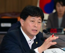 [300어록]"국민연금공단은 사채업자인가? 48%라니…"