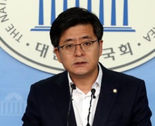 "韓 기업소득 비중, OECD국가 중 1위…법인세 비중 안높아"