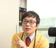 [기고]노벨상 '개똥쑥' 신약, 한국서 개발됐더라면…