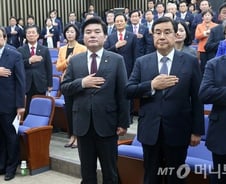 새누리, "학교가 종북좌파 혁명전사 양성소" 역사교과서 맹공