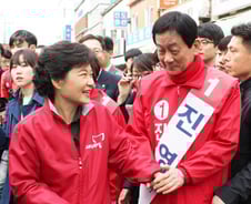 '항명파동'의 전모…朴은 왜 陳을 붙잡았나