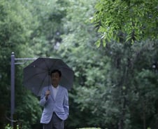 영국 수상을 포기하고 고난의 길을 가다